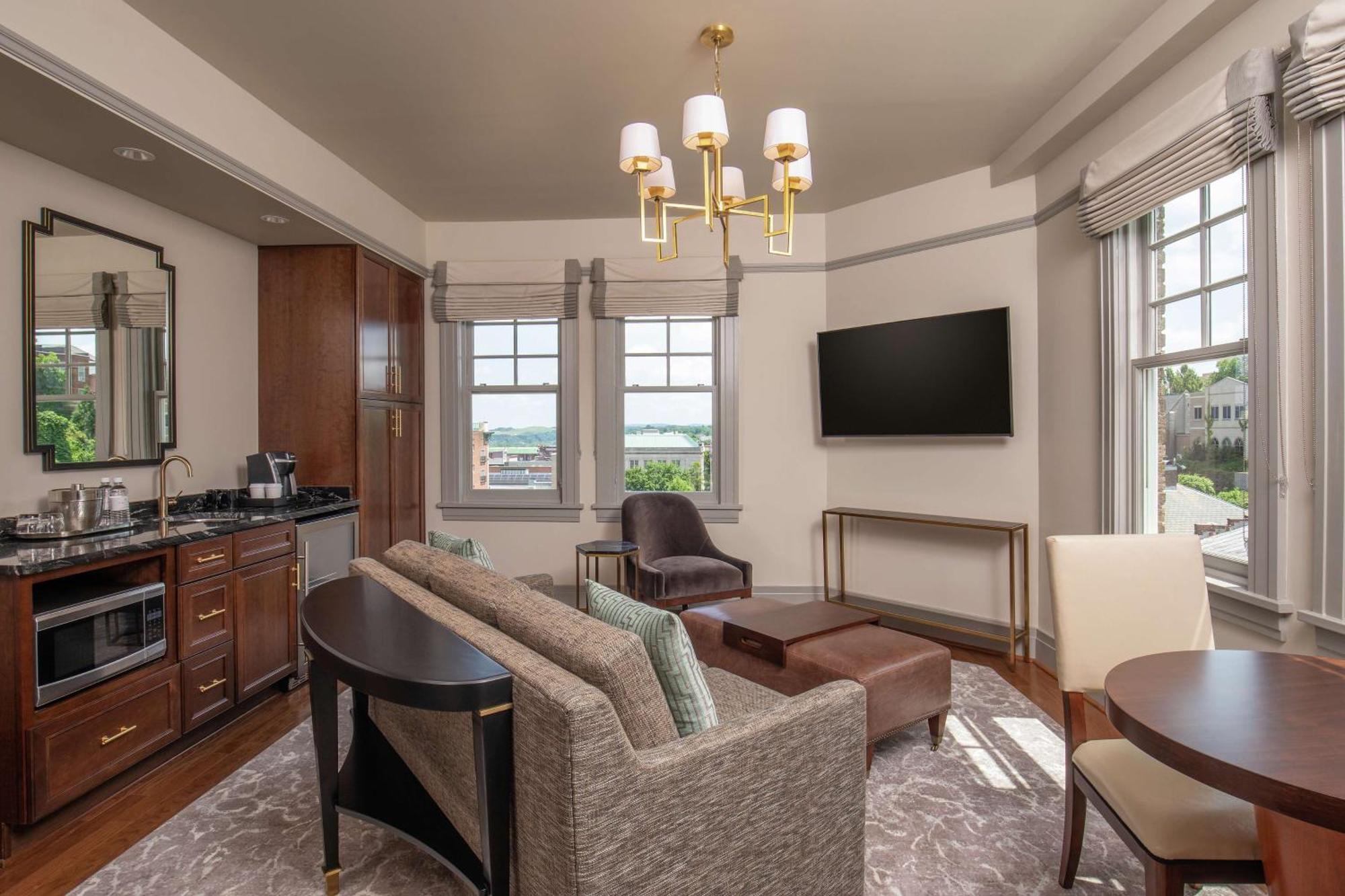 The Virginian Lynchburg, Curio Collection By Hilton Exterior foto